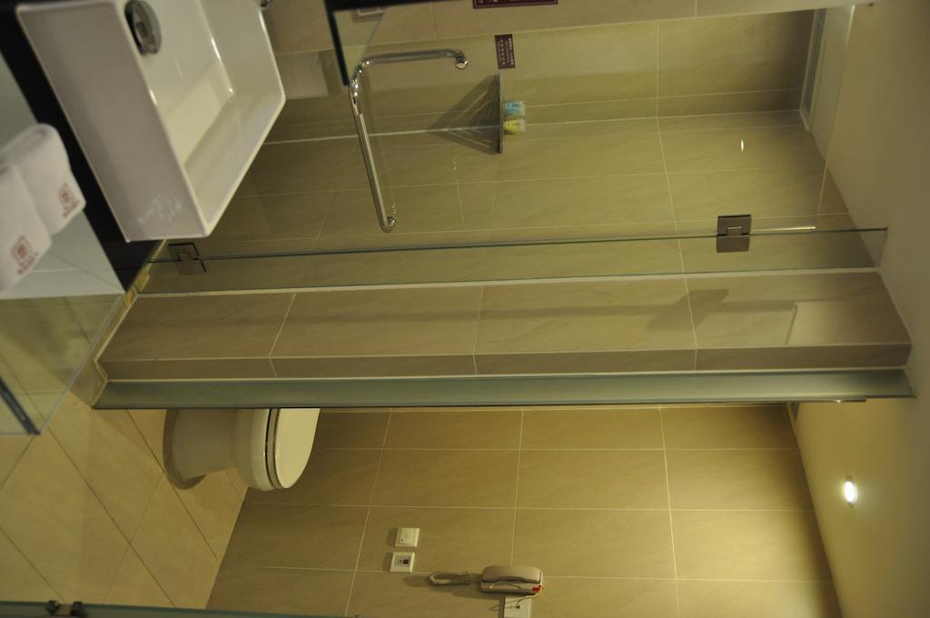 Chengdu Essen International Hotel Room photo